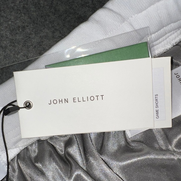JOHN ELLIOTT Smokescreen "Game Shorts" MEDIUM NWT size 2 - Picture 6 of 8